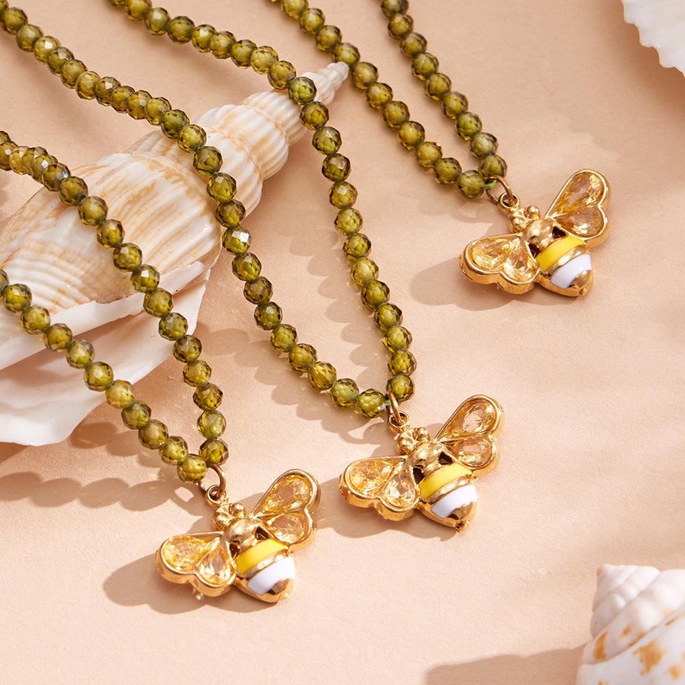 Zawadi gold necklace with green beads and bee pendant, 316L stainless steel — Crown Crest Jewel