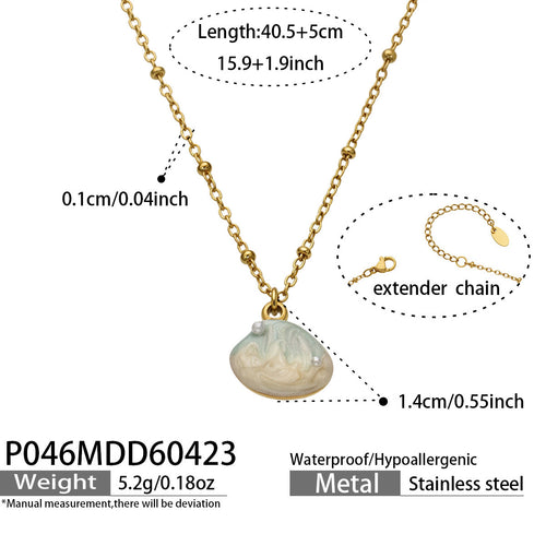 Chaza gold necklace with a coastal shell-inspired pendant, 316L stainless steel — Crown Crest Jewel